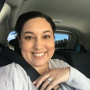 Meet your Posher, Thalia